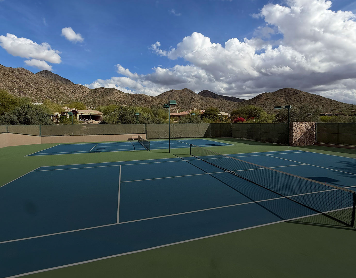 One Hundred Hills Homeowner Association | Tennis Courts overlooking mountain range